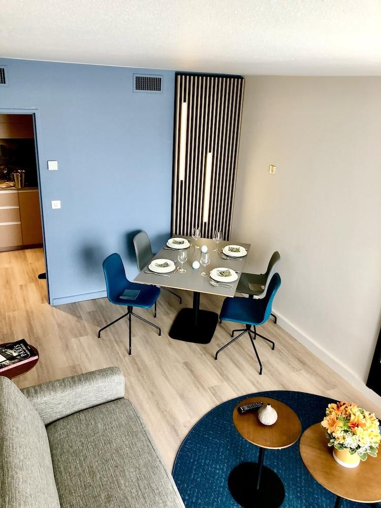 Aparthotel Citadines La Defense Paris