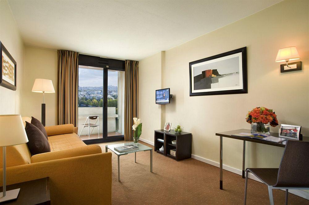 Citadines La Defense Paris Apart-hotel 4*