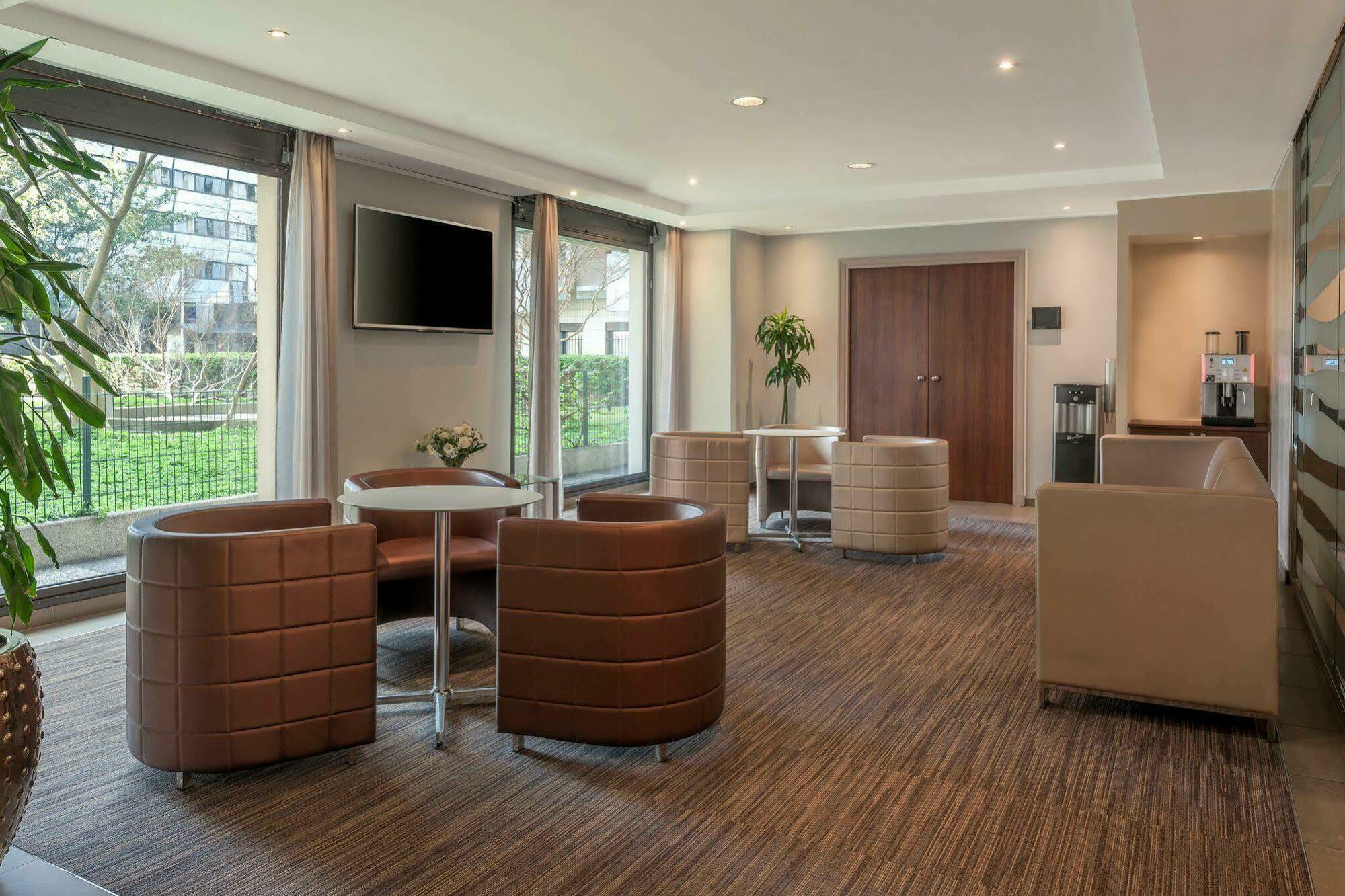 Citadines La Defense Paris Apart-hotel